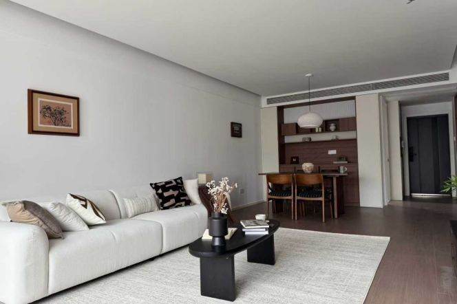 Brilliant City Spacious 3br/2bt@Zhongtan rd 150SQM with ceiling to floor windows