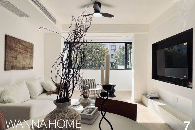 Exquisite Renovation/Line 7/11/12 MT/Xuhui Riverside/Stairs/Large Storages/Floorheater/Cozy2+1br