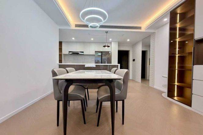 Zhongtan Rd Station Elevator 2Br High-floor Line3/4