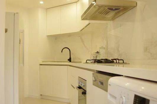 modern 3brs floor heating open balcony nice view in central downtown Wu kang road33K