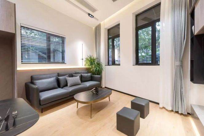 Single house@2brs with terrace near South Shaanxi Road