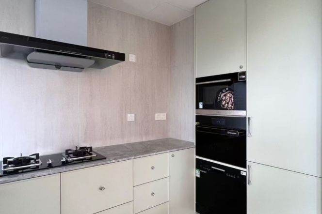 Brand new  3Br with nice view @ L2/3/4 Zhongshan park