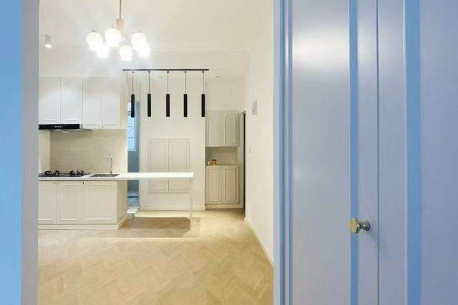 Nice 1Br+Balcony @iapm &L1/10/12 