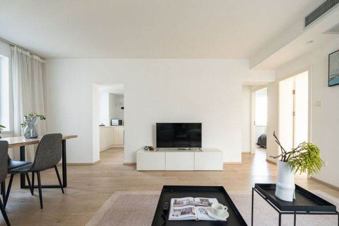 modern 2brs floor heating open balcony near Xintiandi 18.5K