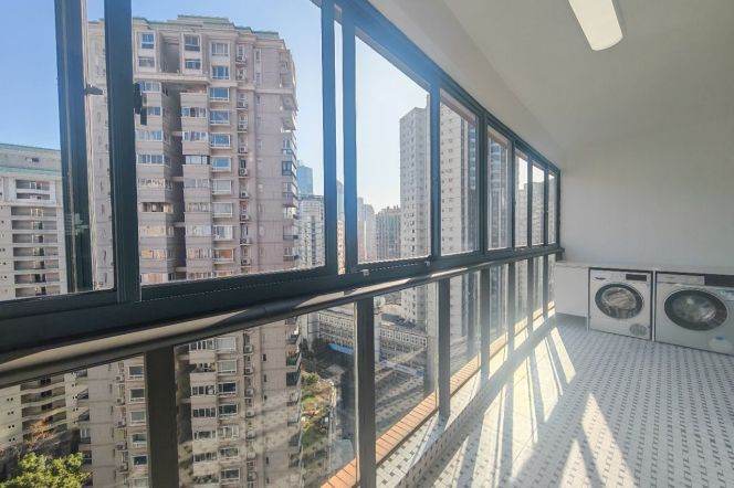 3BR 2BTH w/ Floor heating nr NanJing West RD M2/12/13