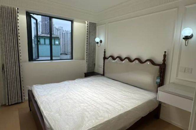  brand new elevator 1br central AC floor heating  Nr jiangning road M13