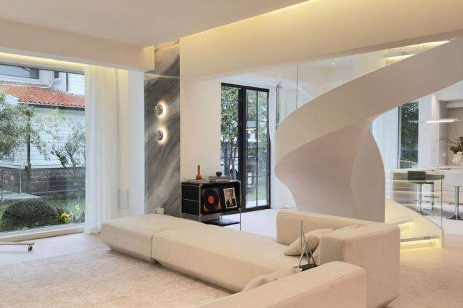 Villa @ QingPu 5br/4bt 300sqm with large garden quality design