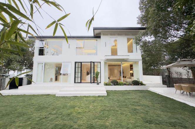 Villa @ QingPu 5br/4bt 300sqm with large garden quality design