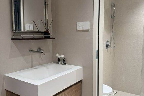 Suzhou Creek | Zhenping rd metro L3/4/7 | Modern 1BR +River view + Heating