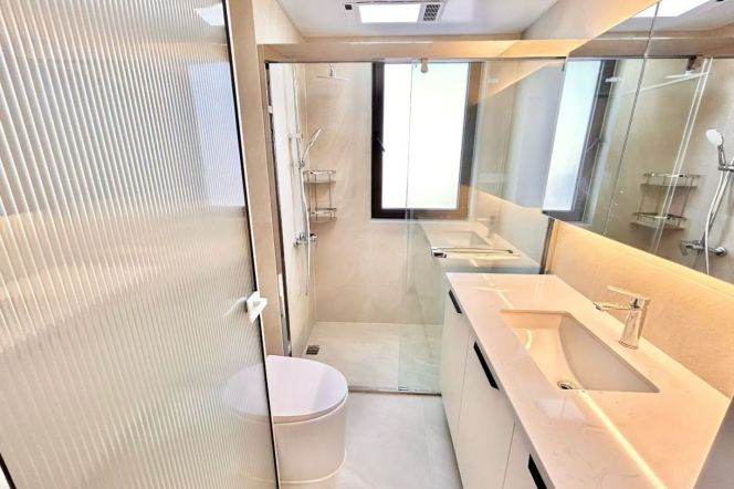 Line 13, Jiangning Road, Mengqingyuan Theme Park, Tian'an Qianshu, Floor-to-ceiling windows