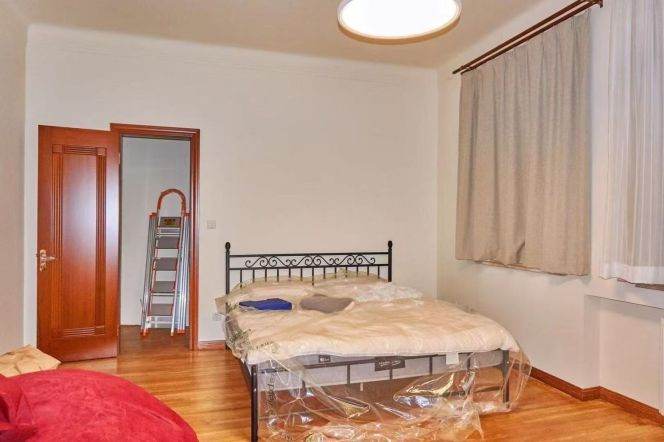  Spacious 1br historic apt at Middle Huaihai Rd    M1/10/12/13