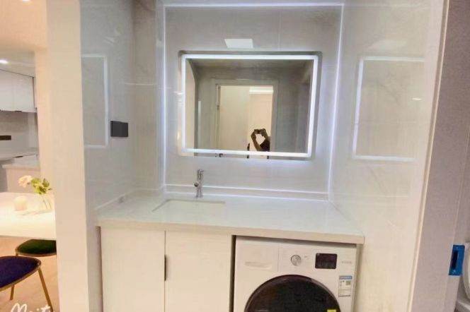 2 BDRS | Jing'an | Line 1 /3/4 Shanghai Railway Station