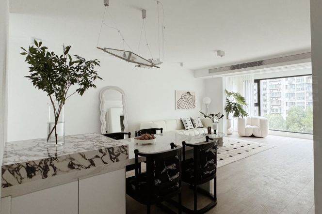 Beautiful green view 2brs&2baths near Hongqiao Road