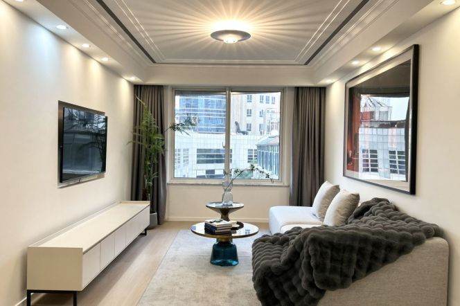 modern 3brs central aircon modern furniture central aircon in people square only 19.5K