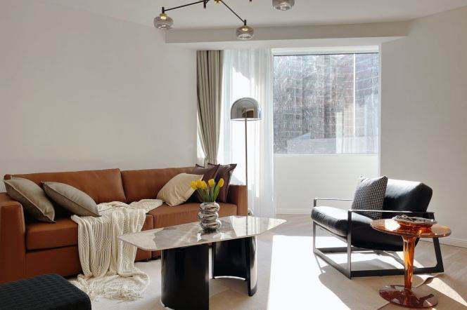 Amazing sunshine 2br-2bathr /110Sqm /Zhongshan Park metro /elevator