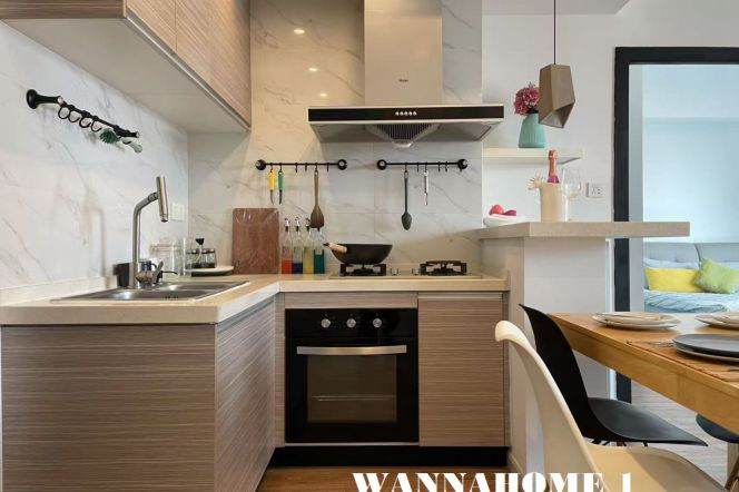 Spacious&Bright&Modern Elevator 1Bdr 1Bath Apt+L2/11 Jiang Su Rd/Large Closets+Great Building 