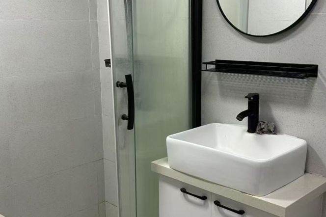 Elevator 2Brs/1Lr/1Bt apt nr Jiangsu rd,M2/11