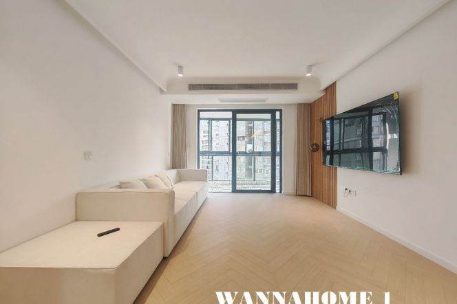 Top Compound+New&Modern&Spacious 3Bdrs 2Baths Apt+Big Balcony+Nice View