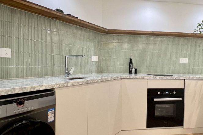 2+1 Rooms, 2 Baths with Open Balcony, 130 sqm, Newly renovated @ Wuding metro L14