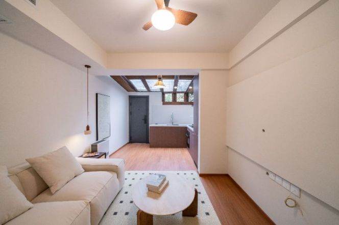  Quality 1br old apt with Yard @Changshu Rd   M1/7