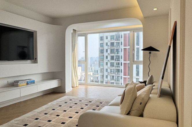 Scenic windows | Modern 3Br +Elevator | Longde rd metro L11/13 | Floor heating | 15.8K