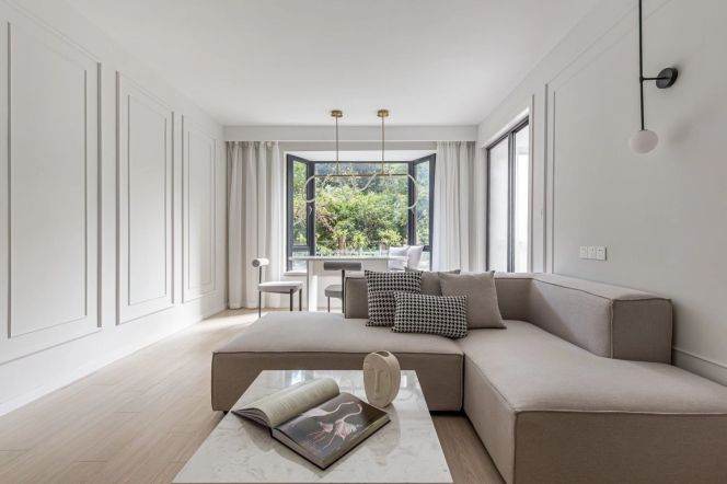 2+1 Rooms, 2 Baths with Yard, 120 sqm @ Wuning metro L13