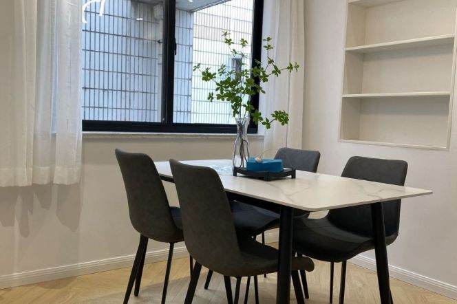 Elevator Spacious 2Br/2Lr/1Bt Close to L10/11 Jiaotong University Metro Station 