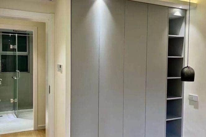 Modern 2Br/2Lrs/1Bt apt nr changping rd,M7/14