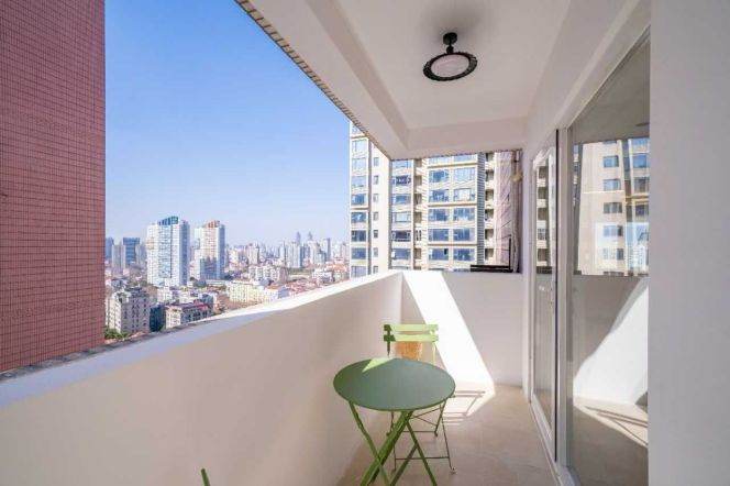 Yongyuan rd/Zhenning rd wall heating 2brs/2lr/1ba apt with balcony; L2/11