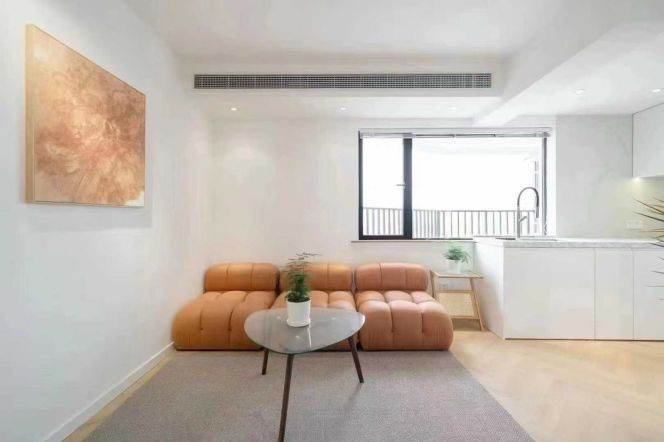 Gao'an rd/Hengshan rd floor heating 1br/1lr/1ba apt with balcony; L1