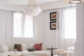 3 Brs, 2 Baths with Open Balcony/Floor Heating/Central ac/Oven @ Wuning metro L13