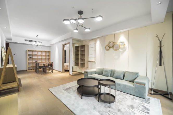 2 Brs with Balcony, Floor Heating, Central ac, Oven, 110 sqm @ Xiaonanmen station L9