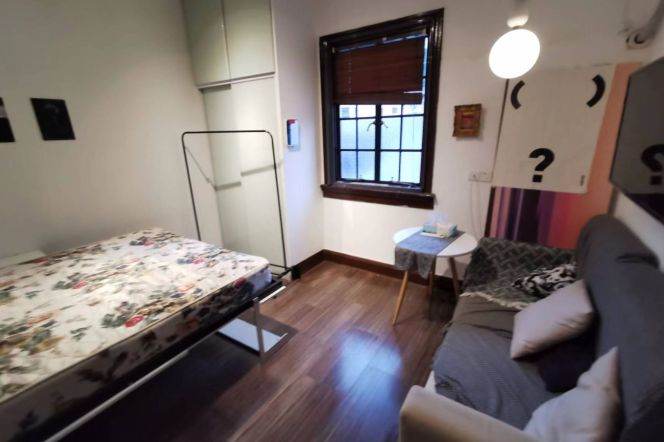 Nice 1br on yuyuan rd near jiangsu rd station