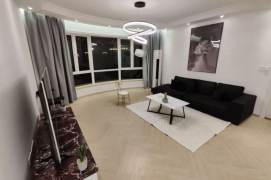 3 Brs, 2 Baths with Balcony, 180 sqm High Value @ Laoximen station L10&8