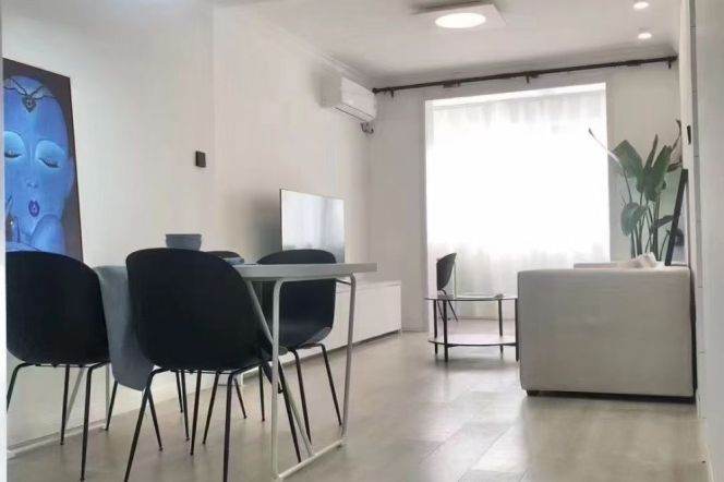 Elevator 2BR-Panyu Road-6 minutes to Line 10/11-Jiaotong University