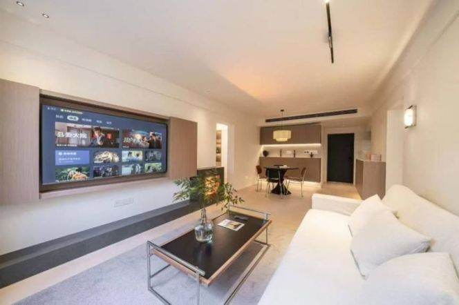 Big private Garden 3br@Hongqiao Rd station Line 3/4/10