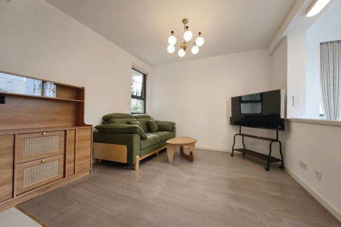 brand new elevator 1br nr madang road M9/13