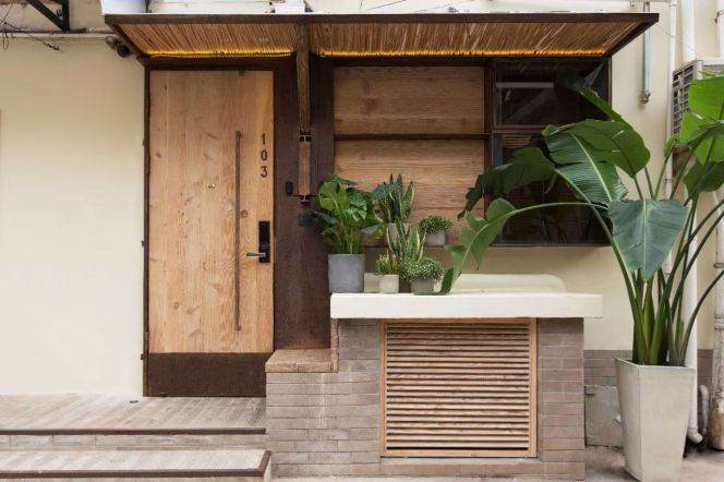 2br Yard – 2 minutes to Changshu Road, Line 1/7