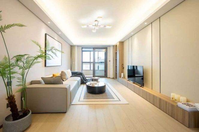 modern 4brs floor heating balcony near line 10 and close to The Bund 29K
