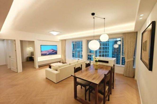 Brand new deco 2br@Jingan temple line 2/7/14