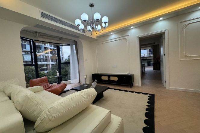 Elevator 3BR-Jiaotong University-3 minutes to Line 11-Shanghai Swimming Center