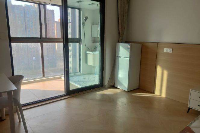 Shanghai University 5br & 5ba whole or separately.short or long term least 