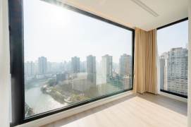 Zhenping Rd. River view Bright and sunshine high-rise 4br Morden 