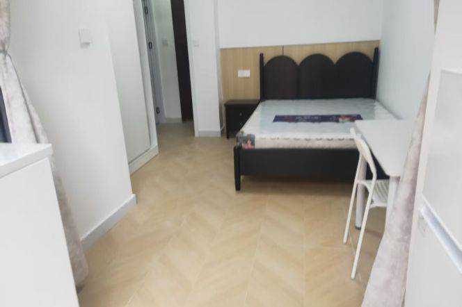 Shanghai University 2rooms can short and long term lease
