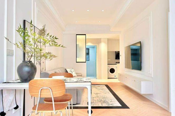 modern elevator 1br Nr west nanjing road M2/12/13