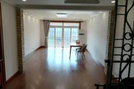 Hengshan Rd. nice view plus outside balcony 3br 