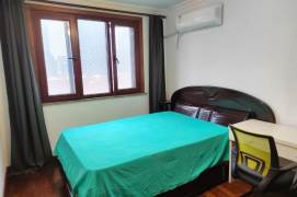 Cozy bright room west yan an lu /zhongshan Park DHU/ ECNU