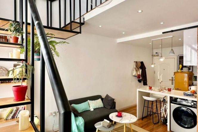 High ceiling 1Br/1Lr/1Bt apt nr Xintiandi,M10/13