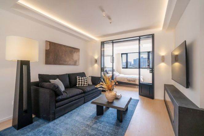 2 Brs, 2 Baths, 130 sqm, Floor Heating @ Shuicheng metro L10