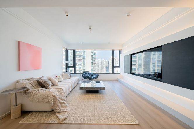 High rise 4brs with perfect river view near Changshou Road